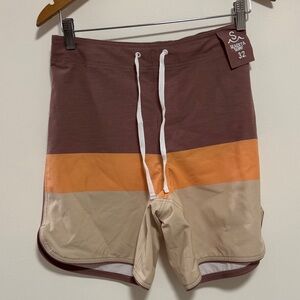 NWT - Seaesta Surf Triple Scoop Men’s Board Shorts - 32w